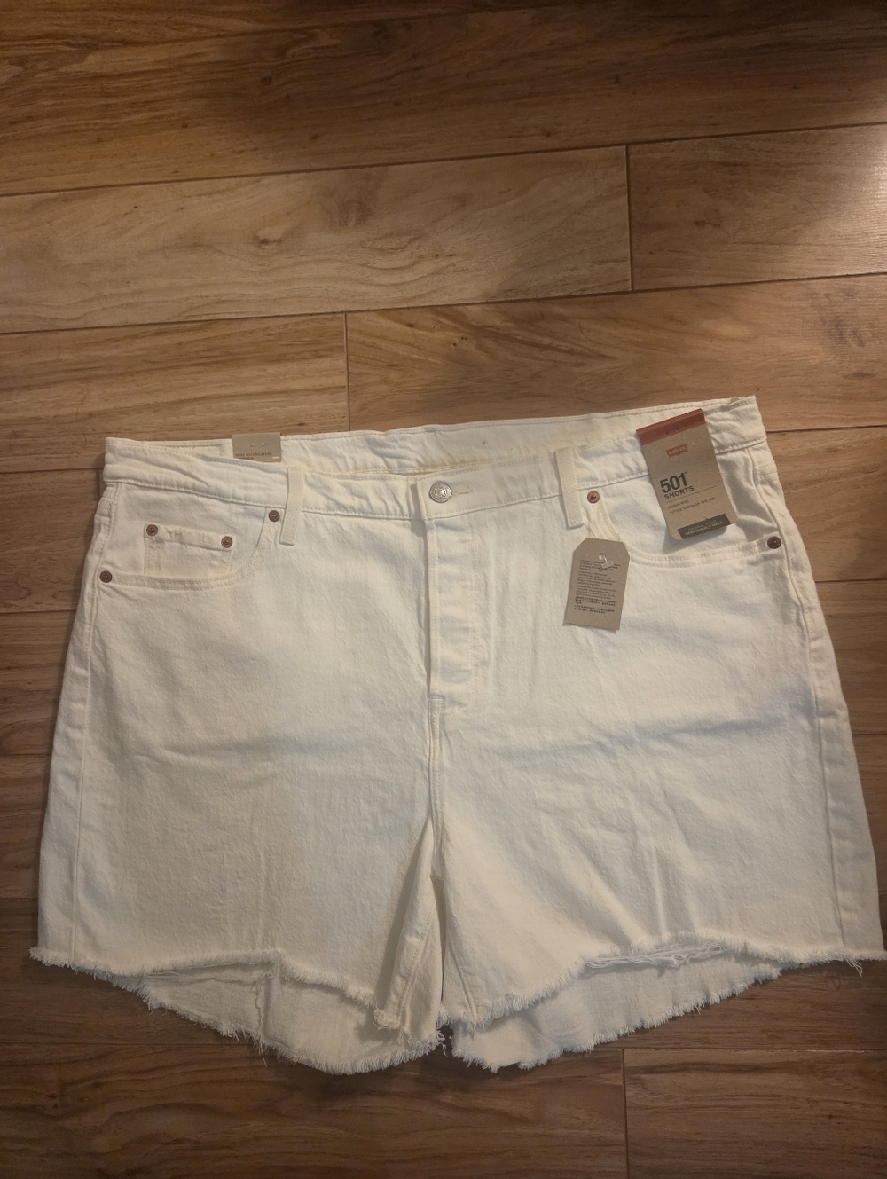 NWT! Levi’s 501 Shorts High Rise Button Fly White Size 20W